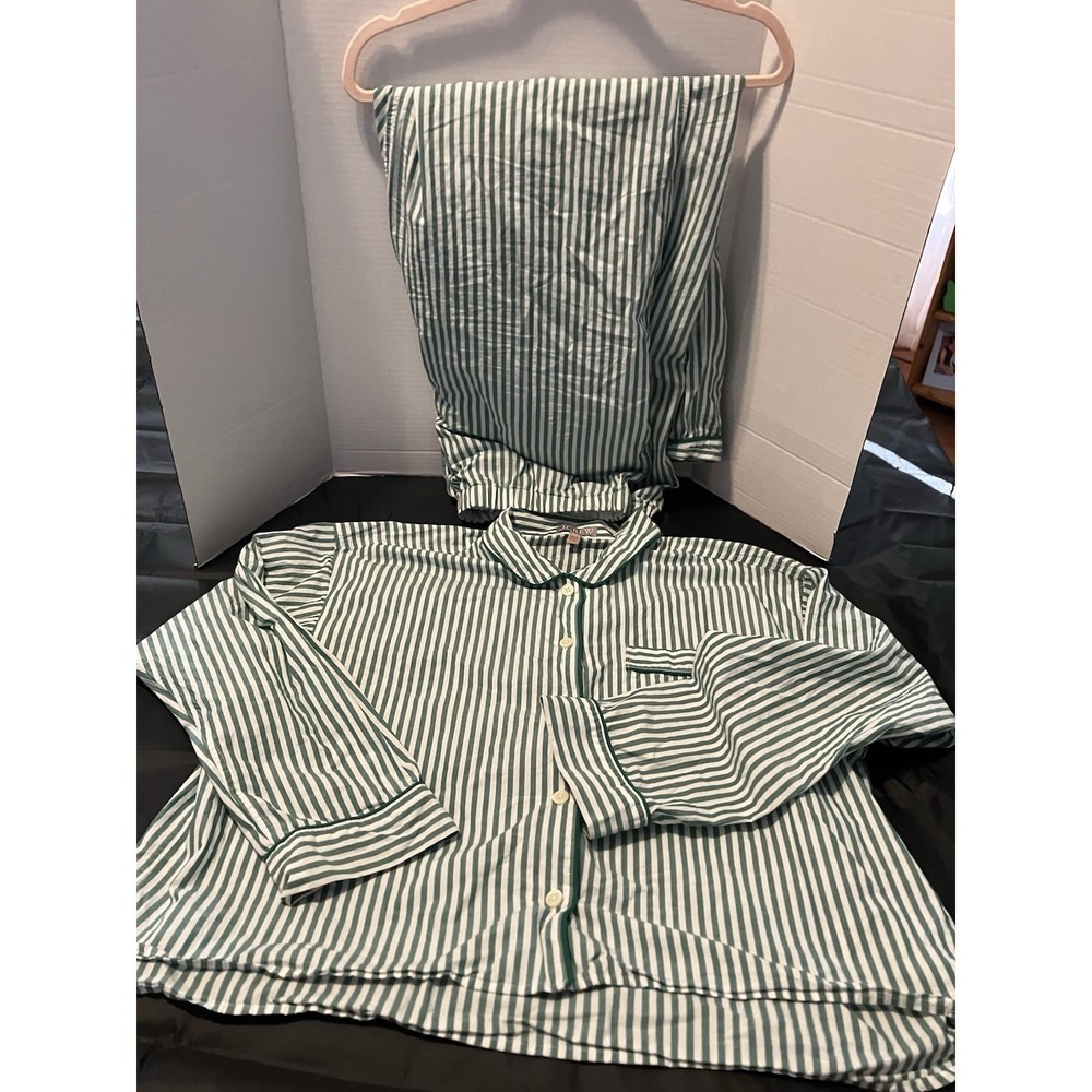 J Crew Cotton poplin long-sleeve pajama pant set in Green stripe Button Up Top